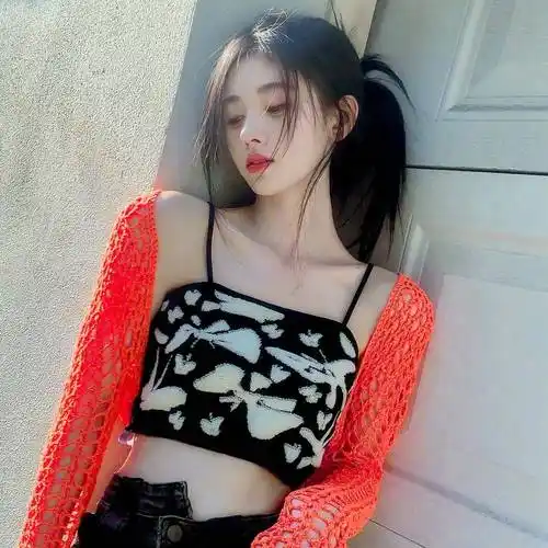 鞠婧祎吊带露脐装性感写真_鞠婧祎_吊带_写真