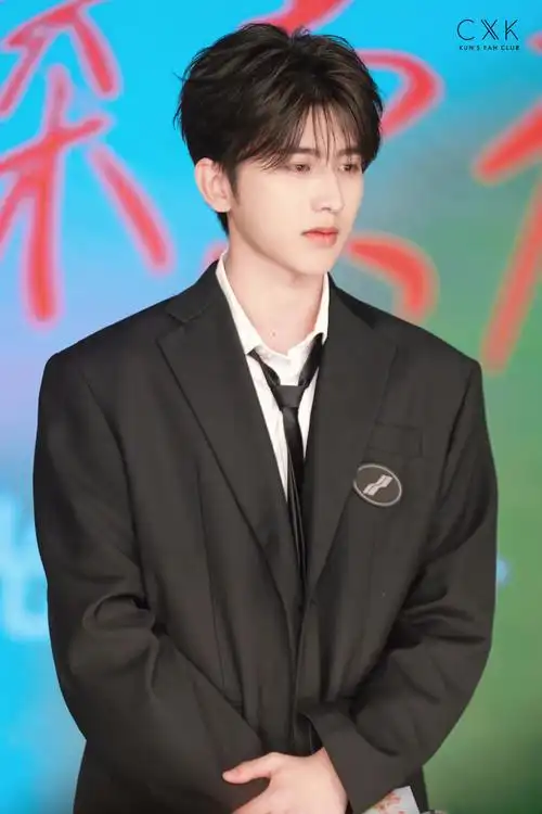 kun##蔡徐坤新歌rideordie