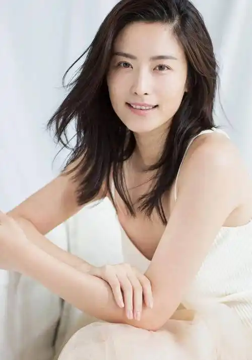 原创演员徐百慧女知青专业户出道18年0绯闻38岁未婚未育很幸福