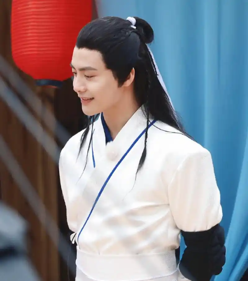 你永远可以相信马天宇的古装造型!