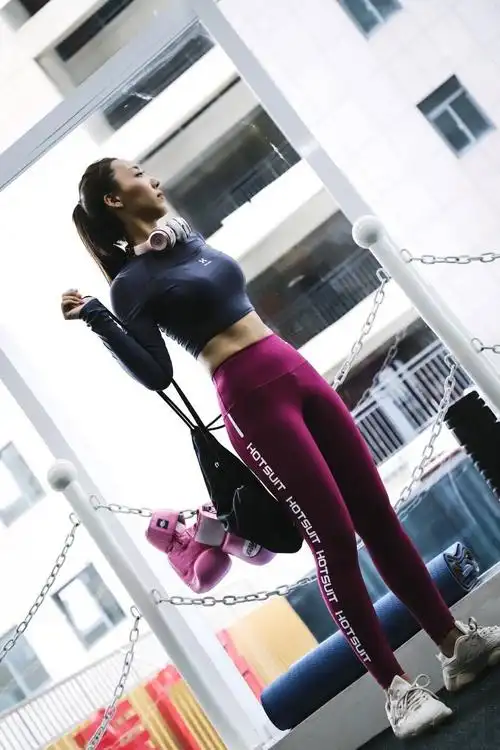 每日iphone美女腹肌马甲线摄影高清手机壁纸原图无水印第三十七期