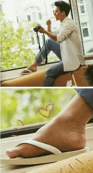 王凯的手指纤细,黄轩的手却肉嘟可爱,这小胖手要萌死人啊