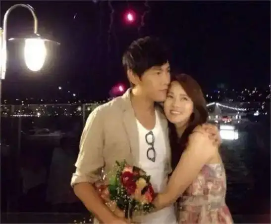 伊能静说:我不会在秦昊面前更换衣服,也不会在他面前上厕所