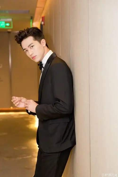 【转载】帅哥许魏洲