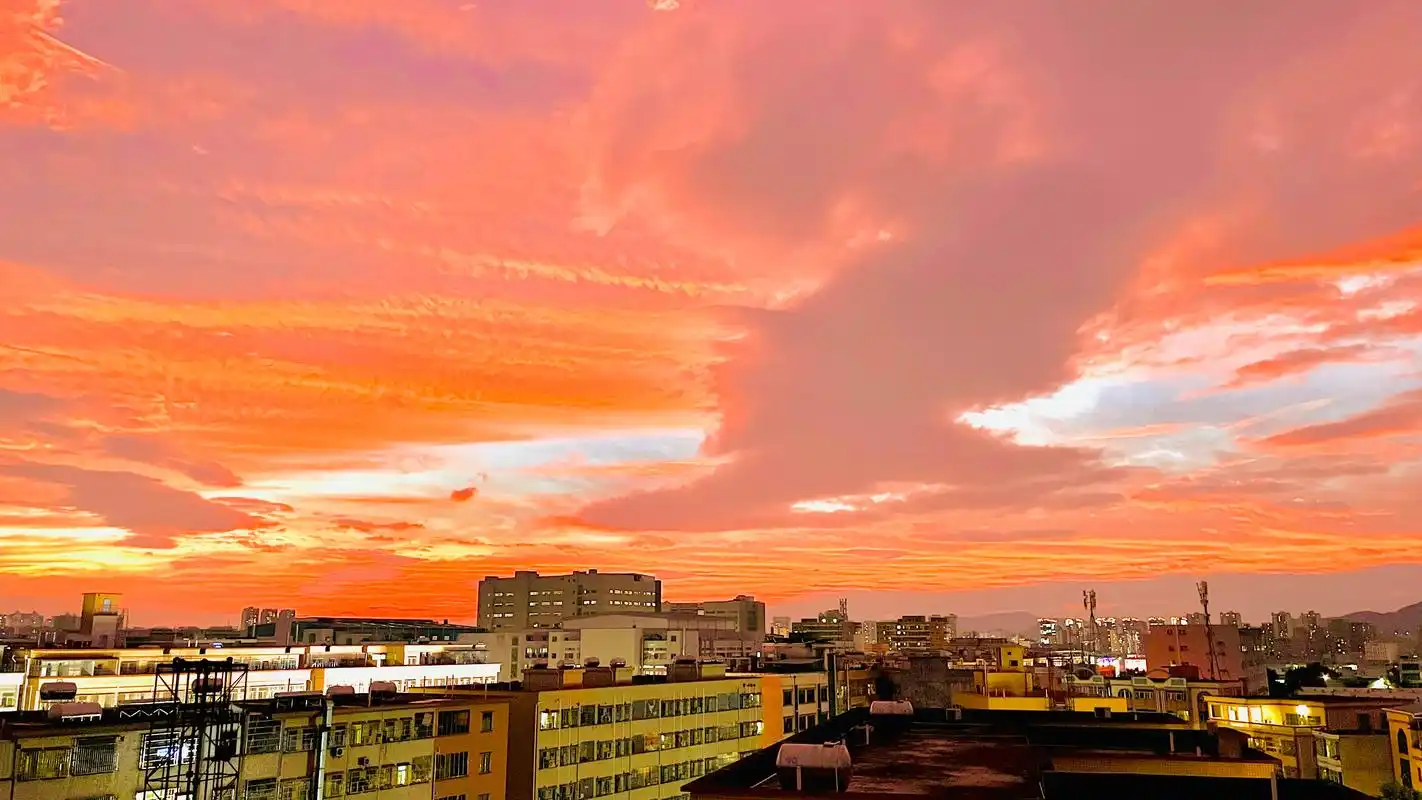 天空最美的晚霞