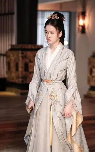 古装戏杨幂柔情热巴似水张雪迎只能用仙儿来形容