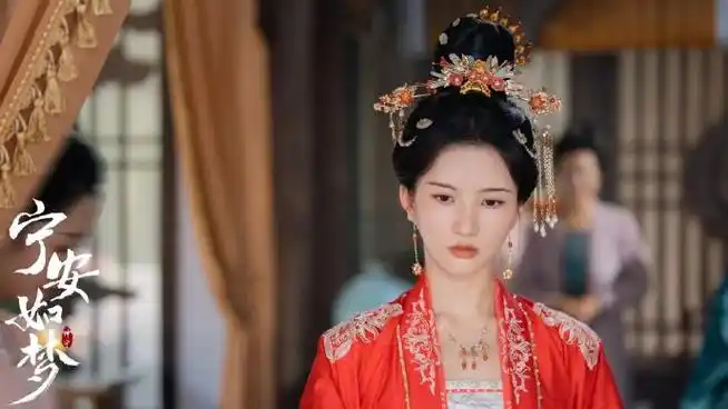 刘些宁落樱妆##刘些宁宁安如梦