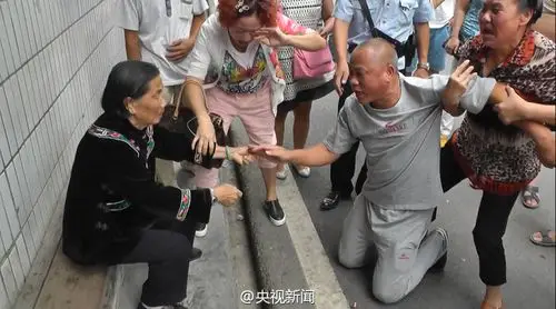 多年来他拒绝认罪减刑,坚持申诉.今年8月,贵州高院再审