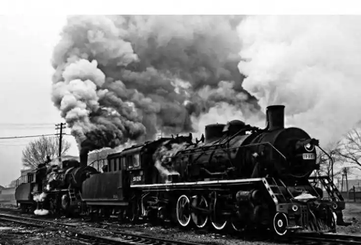 工业革命与社会阶级:资本家,工人与中产阶级的兴起与对立_工业化_经济