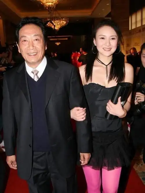 7位娶娇妻男星三婚四婚都有69岁得子儿子跟孙子一样大