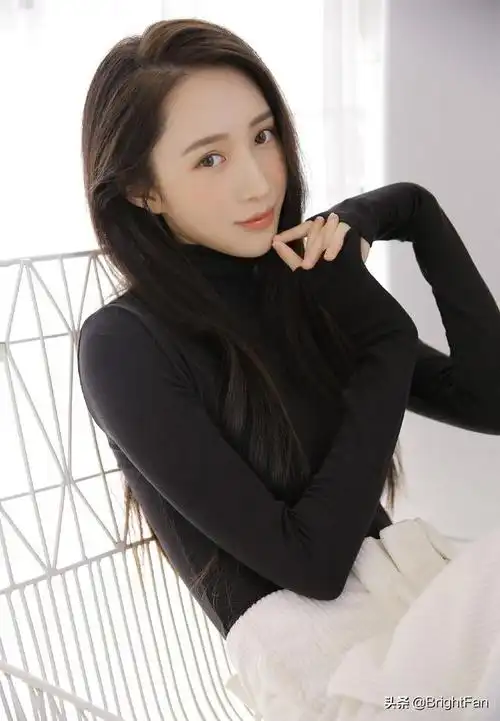 唯美女生图片,好看图片可爱女生(气质美女超高颜值唯美私房写真)