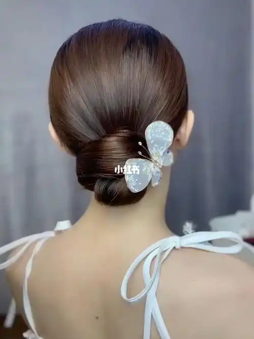 简单易学的低盘发新娘造型