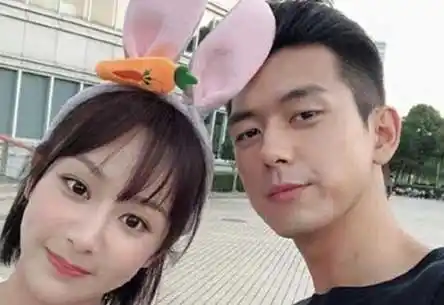 李现个人资料-两位绯闻女友谁更惊艳
