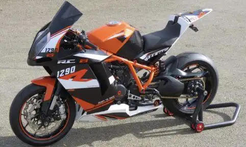 ktm与杜卡迪合体复活传奇经典rc8