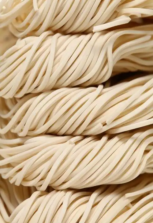 夏天最好吃的4种面,北方2种,南方2种,你家乡的上榜了吗?