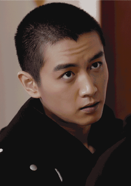 寸头美人尖真的太帅了吧