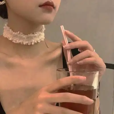 高冷部位女生头像