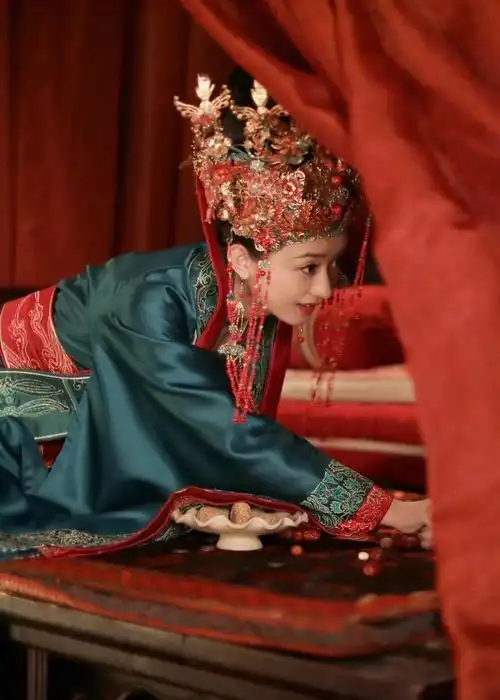 9部古装剧大婚装造,杨幂版特别,赵丽颖版俏皮,最后一个太惊艳|景甜