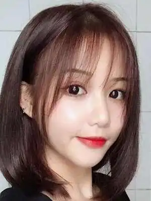 法式刘海图片女生潮款修颜减龄显气质