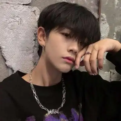 高清帅气的超火最潮头像男生图片