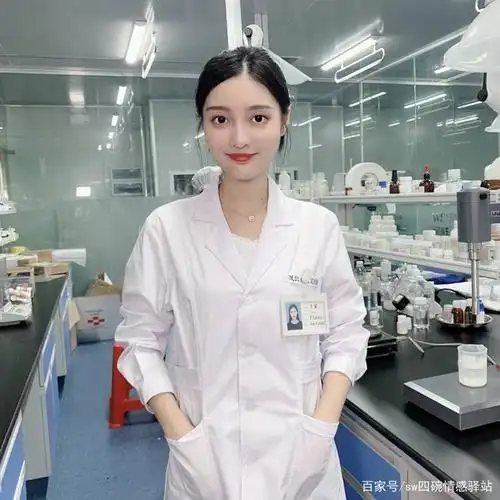 聚美涵熙:教你3招让脸变小的化妆技巧