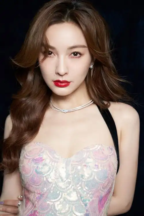 吴昕2020cosmo时尚盛典