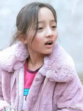 迪丽热巴小时候的视屏