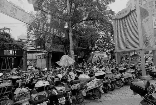 2000年前后成都与生活搏斗的人们组图