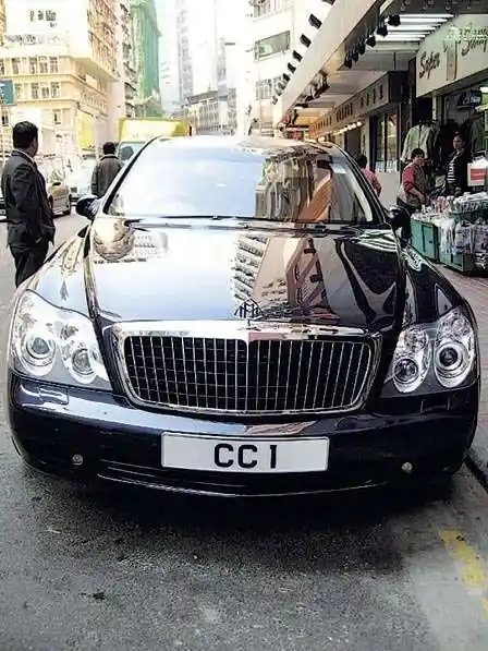 香港四大风流大亨刘銮雄被称为女星狙击手图