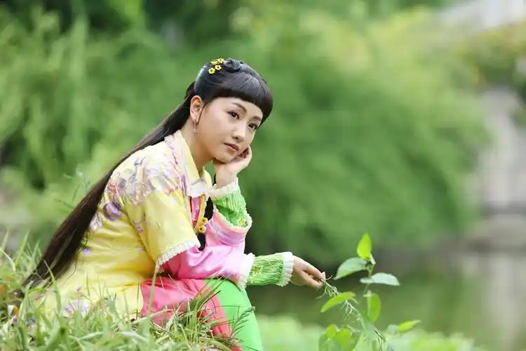 情定三生热播杨蓉演绎执着人生