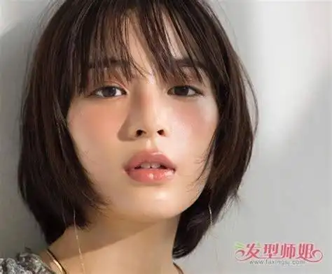 新款日系风短发演绎 玩转小清新时尚做校园卡哇伊少女(4)_发型师姐