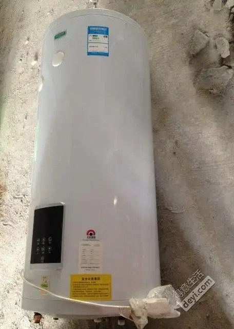 全新四季沐歌太阳能热水器转让