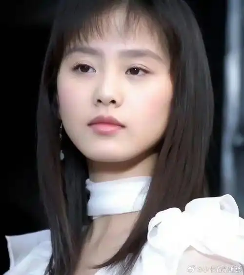 刘诗诗早期齐刘海造型##刘诗诗早期齐刘海旧照