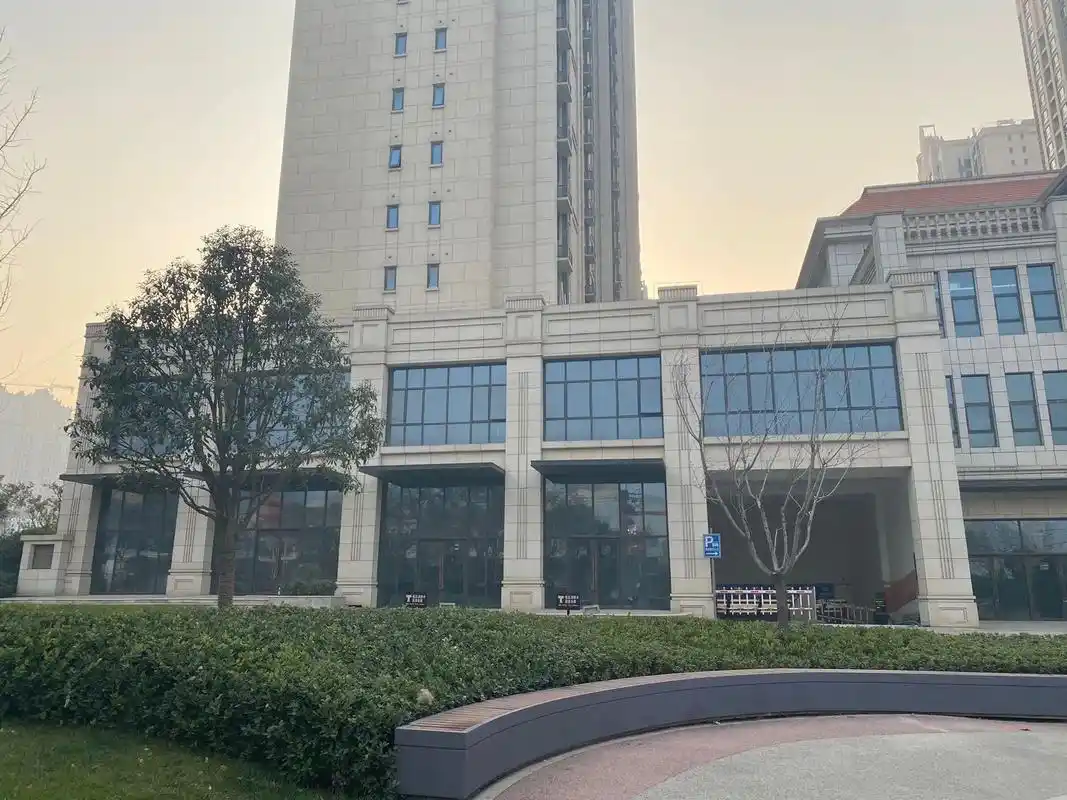 曲江二期地铁站旁优质商铺出售