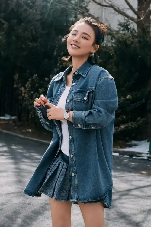 祝马思纯生日快乐98关注@星