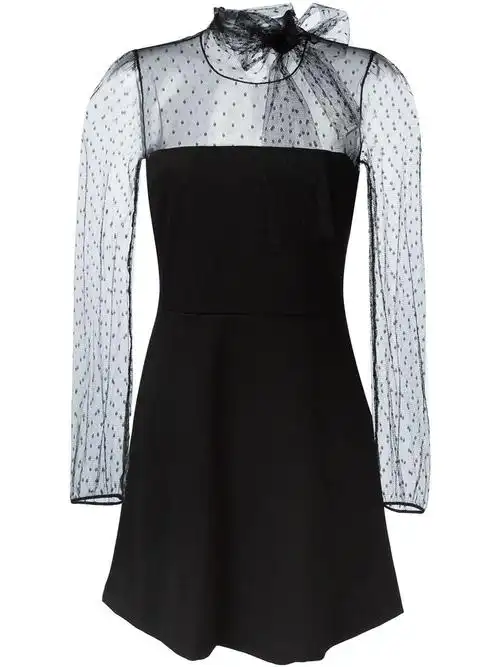 半透明薄纱连衣裙