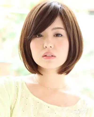 国字脸女生适合的发型 轻松减龄修脸显气质