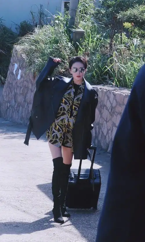 "性感"张馨予:不排斥,但也不甘心被定型!