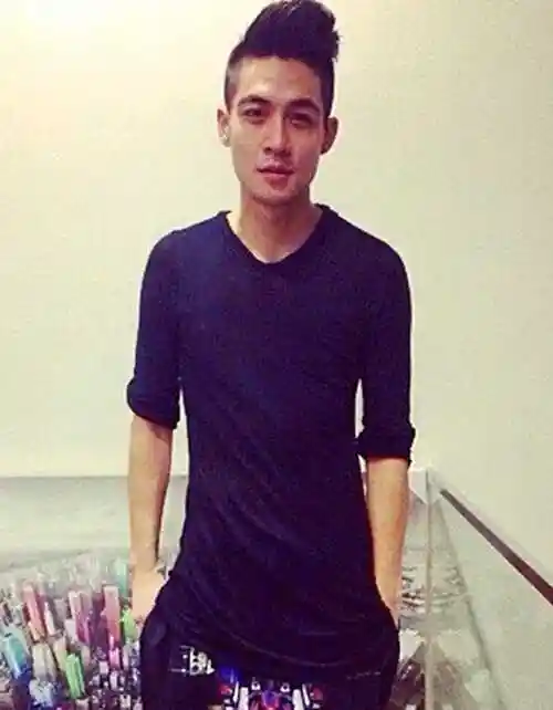 萧亚轩新男友elroy背景资料介绍及图片