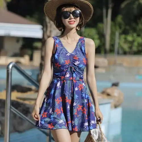 跨境韩版黑色女式泳衣 修身显瘦保守泳衣女款 性感一体式泳装批发