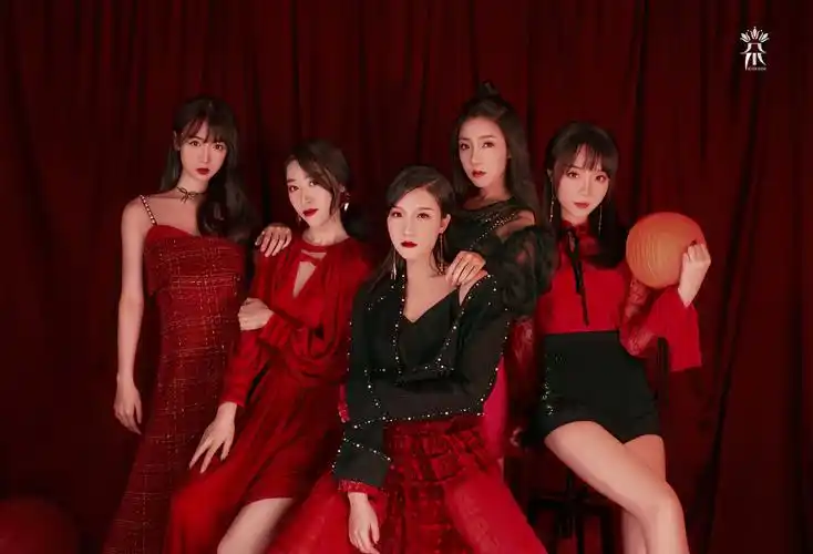 中国风女团七朵组合摄影by然汐子