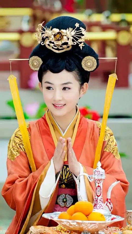 赵丽颖出道18年56个角色壁纸美图,你都看过哪些?