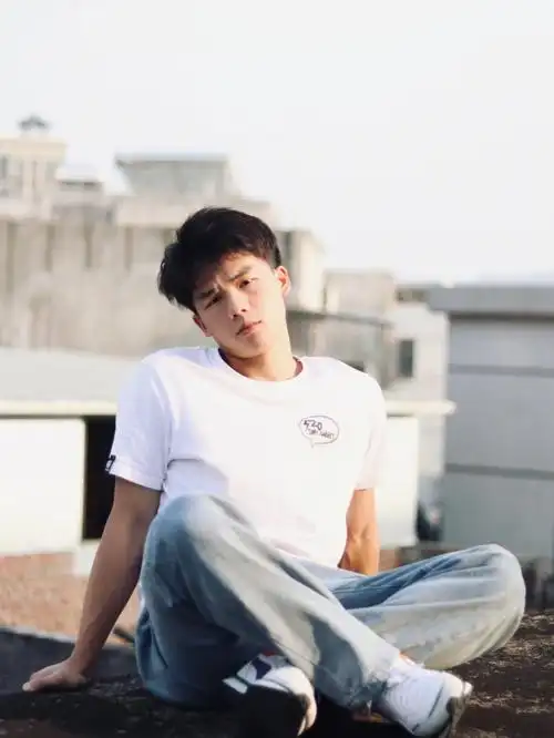 人像摄影丨男生写真丨天台