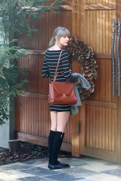 青春活泼.街拍.taylor swift 摄影女装搭配造型