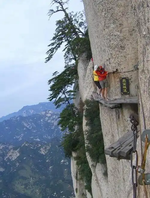 华山—长空栈道(组图)