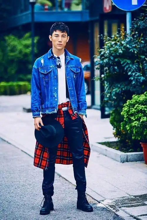 百搭又好看李易峰杨洋丁一黄圣池男星牛仔外套帅气穿搭看这里