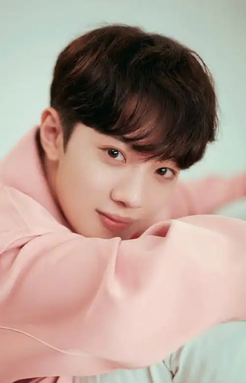 蓝天航班空公司1到4王玥