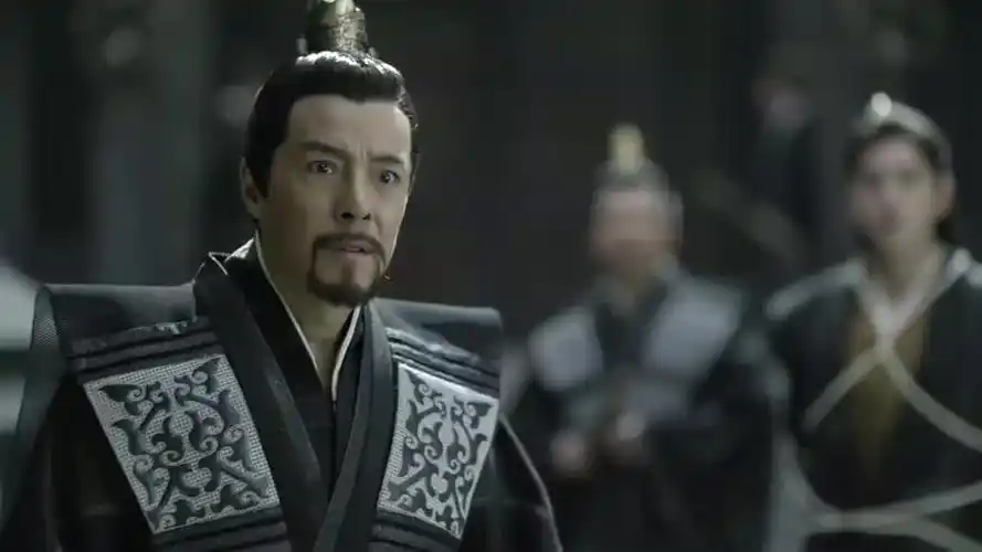 庆余年:朱格抓获范闲,以为没人可以救他,结果言若海出现有面子