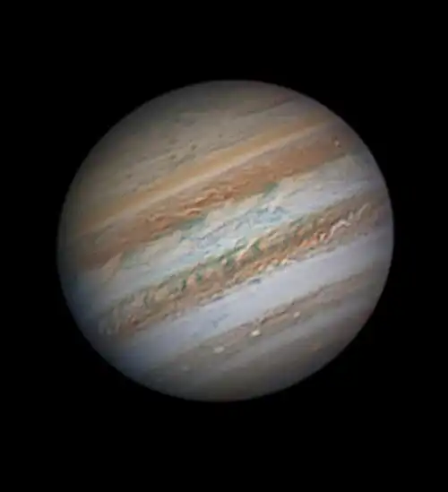 土星,木星和月亮将连续两天上演"三英会"助兴"五一"假期