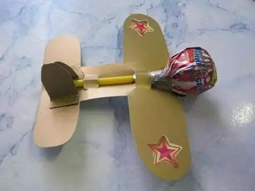 军工手工必须要带孩子做的手工飞机大炮坦克.